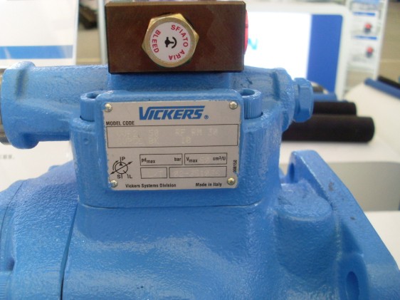 天益機(jī)電eaton vickers液壓型號(hào)J