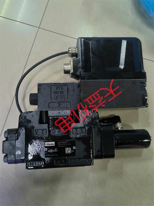 D31FPB61EB4NK7046.jpg
