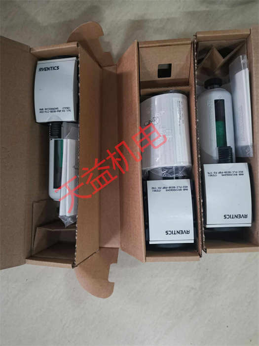 R412006045.jpg