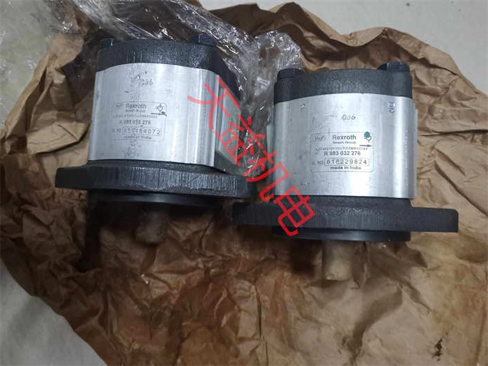 R983032276.jpg