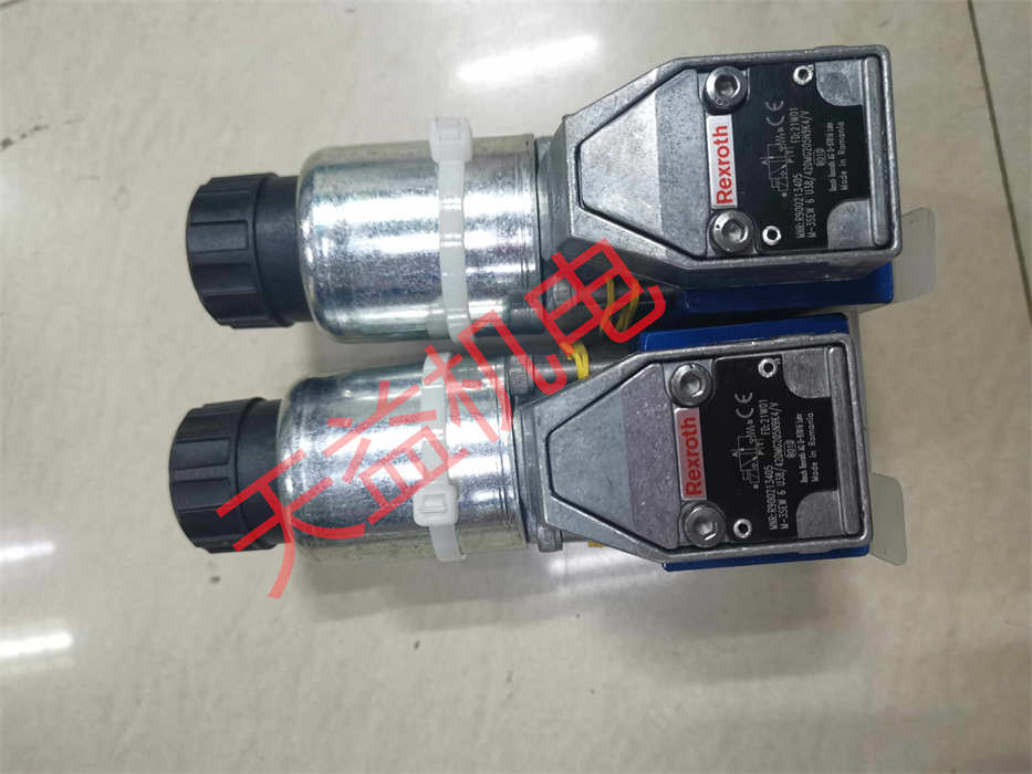 M-3SEW6U38 420MG205N9K4 V.jpg