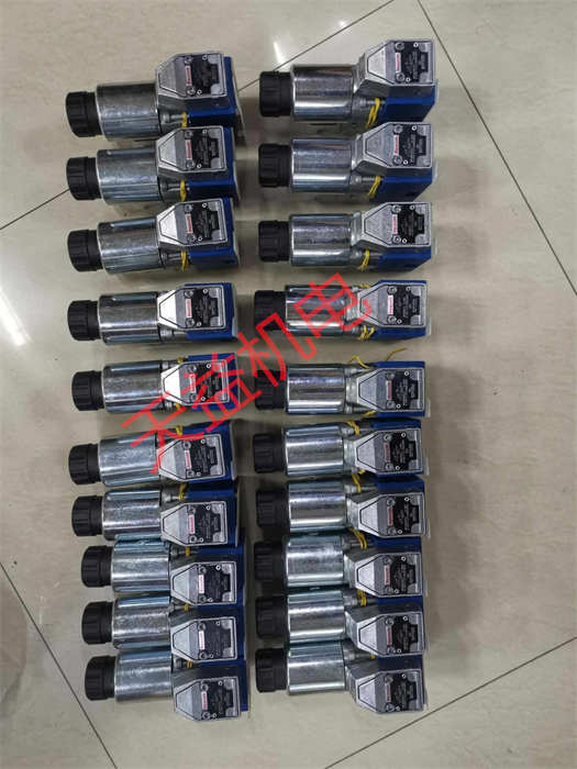M-3SEW6C37 420MG24N9K4 2.jpg