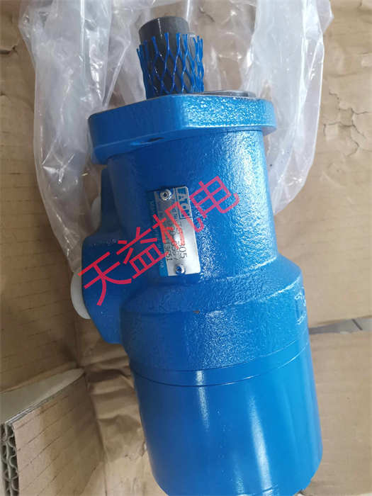 JS-305 030-0397.jpg